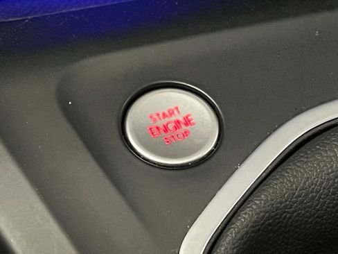 Used 2022 Volkswagen GTI SE image 14