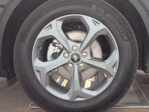 Used 2025 Ford Escape ST-Line image 3