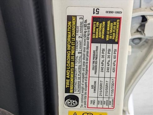 Used 2019 Toyota Camry LE FWD image 14