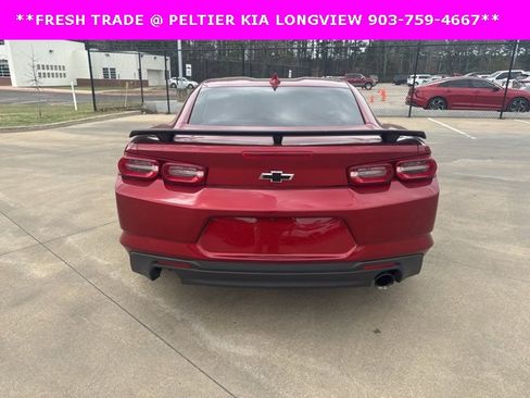 Used 2021 Chevrolet Camaro LT w/ Technology Package image 7