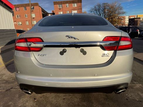 Used 2013 Jaguar XF 3.0 image 5