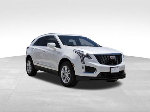 New 2026 Cadillac XT5 Luxury AWD/4WD image 1