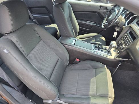 Used 2010 Ford Mustang GT RWD image 23