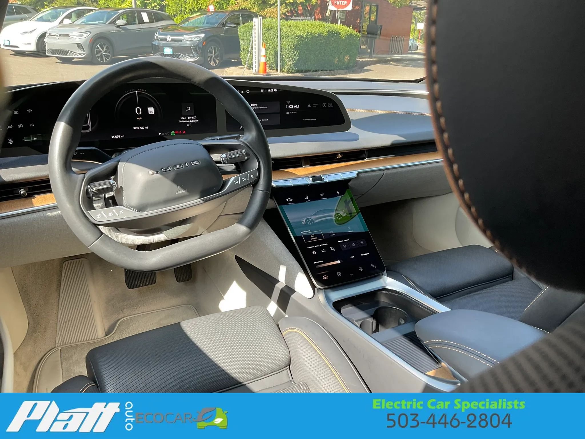 Used 2024 Lucid Air Touring AWD/4WD image 33