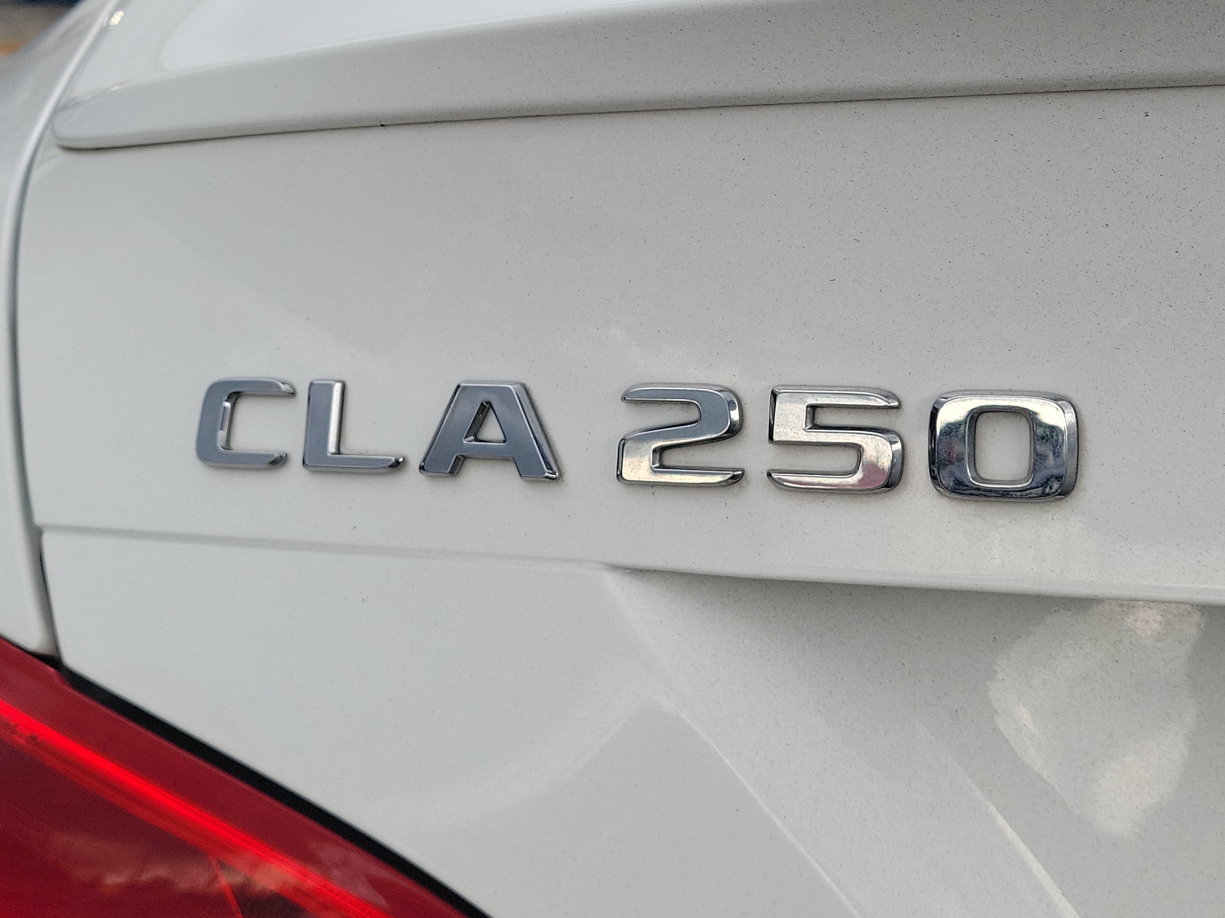 Used 2018 Mercedes-Benz CLA 250 image 9