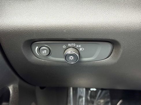 Used 2023 Chevrolet Traverse RS AWD/4WD image 14