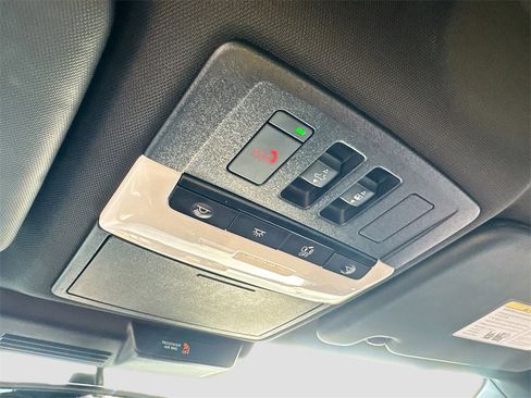 Used 2022 Mitsubishi Outlander SEL image 19