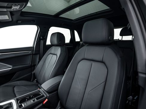 New 2025 Audi Q3 2.0T Premium image 15