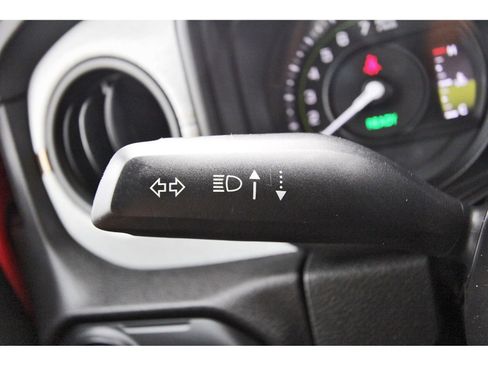 Used 2024 Jeep Wrangler Unlimited w/ Convenience Group image 19