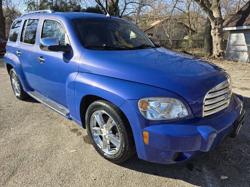 Used 2008 Chevrolet HHR LT image 3