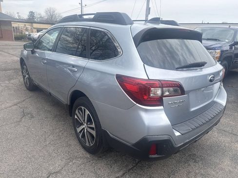 Used 2018 Subaru Outback 3.6R Limited image 10