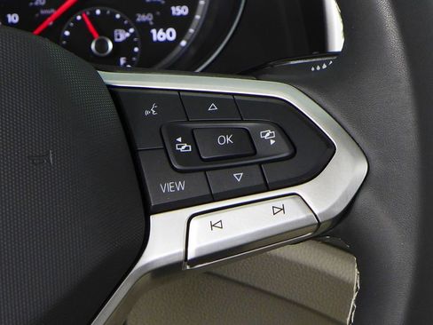 Used 2021 Volkswagen Atlas SE w/ Panoramic Sunroof Package image 30