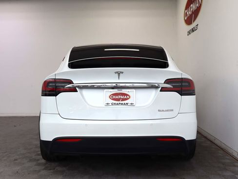 Used 2020 Tesla Model X Performance image 8