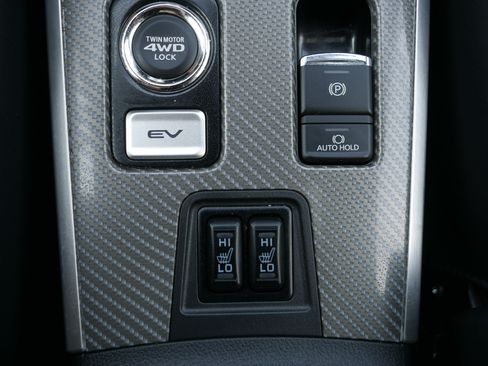 Used 2019 Mitsubishi Outlander GT AWD/4WD image 27