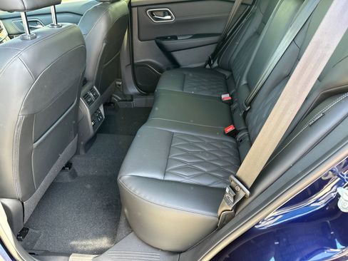 New 2026 Nissan Rogue Platinum w/ Platinum Premium Package AWD/4WD image 19