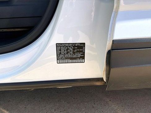 Used 2022 Volkswagen Atlas SE image 35