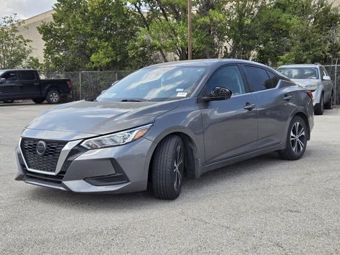 Certified 2021 Nissan Sentra SV FWD image 3