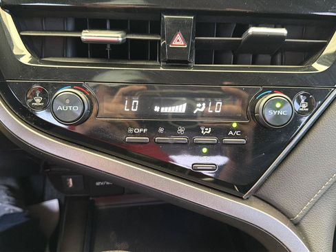 Used 2024 Toyota Camry LE FWD image 24