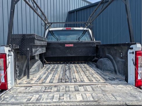 Used 2024 Ford F250 XL image 8