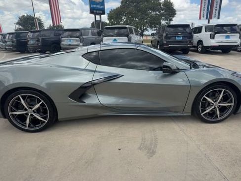 Used 2023 Chevrolet Corvette Stingray Premium Cpe w/ 3LT RWD image 9