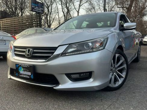Used 2014 Honda Accord Sport image 2