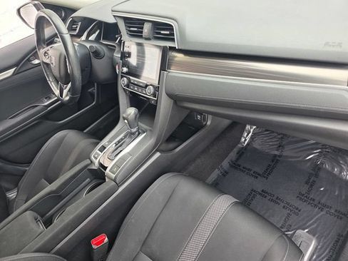 Used 2019 Honda Civic EX image 16