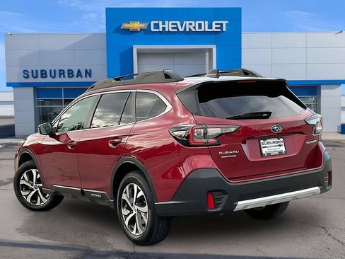 Used 2022 Subaru Outback Limited AWD/4WD image 3