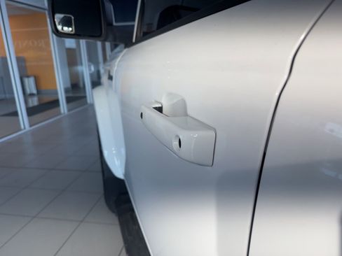 Used 2023 Ford Bronco Outer Banks image 13