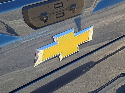 Used 2025 Chevrolet Silverado 2500 LT w/ All Star Edition RWD image 14