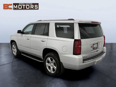 Used 2019 Chevrolet Tahoe Premier AWD/4WD image 4