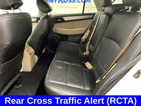 Used 2016 Subaru Outback 2.5i Premium image 21