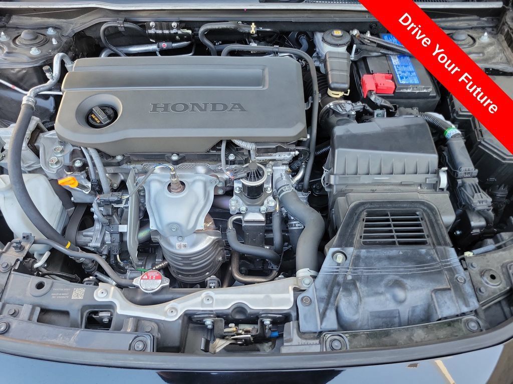 Used 2025 Honda Civic Sport image 23