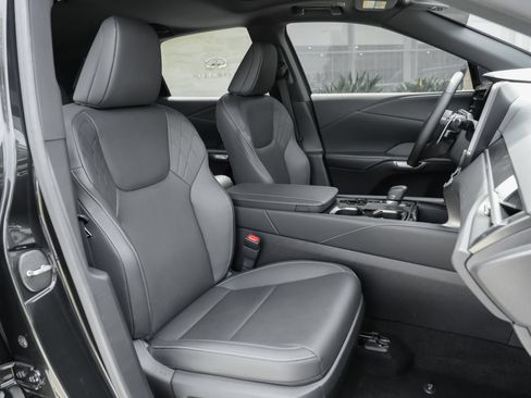 Used 2024 Lexus RX 350 Premium w/ Accessory Package (Z1) FWD image 41