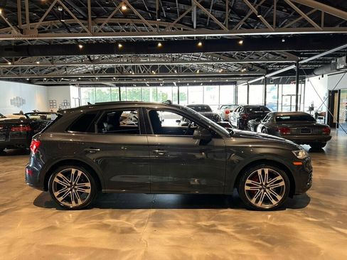 Used 2019 Audi SQ5 Prestige AWD/4WD image 6