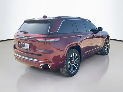 Used 2023 Jeep Grand Cherokee Overland AWD/4WD image 7