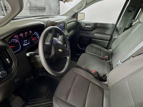 Used 2023 Chevrolet Silverado 1500 Custom image 8