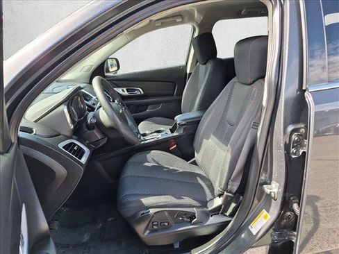 Used 2017 GMC Terrain SLE FWD image 14
