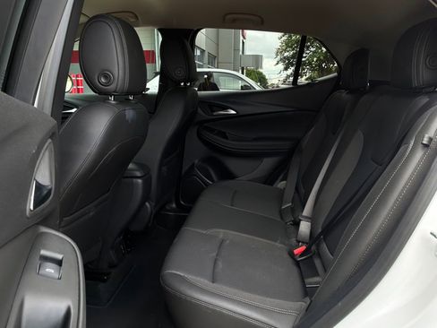 Used 2025 Buick Encore GX Preferred FWD image 11