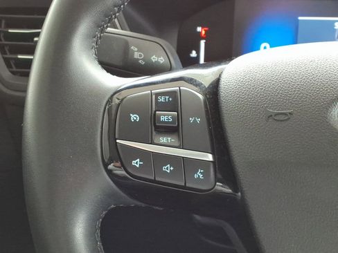 Used 2024 Ford Escape Active image 16