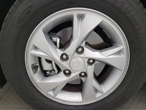 Used 2021 Hyundai Elantra SE w/ Cargo Package FWD image 31