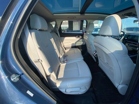 Certified 2026 Kia Sorento S w/ S Panoramic Sunroof Package FWD image 25