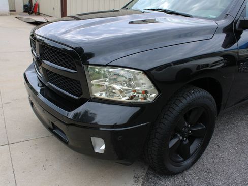 Used 2018 RAM 1500 Big Horn AWD/4WD image 3