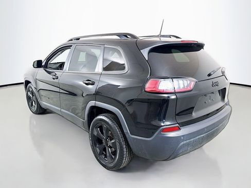 Used 2020 Jeep Cherokee Altitude image 5