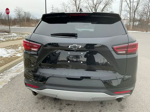 Used 2024 Chevrolet Blazer LT w/ Midnight/Sport Edition image 12
