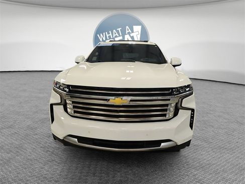 Certified 2024 Chevrolet Suburban High Country w/ Advanced Technology Package image 9