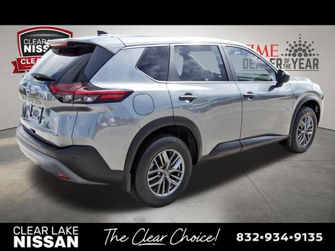 Used 2023 Nissan Rogue S FWD image 7