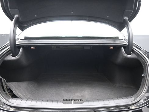 Used 2025 Hyundai Sonata Limited FWD image 26