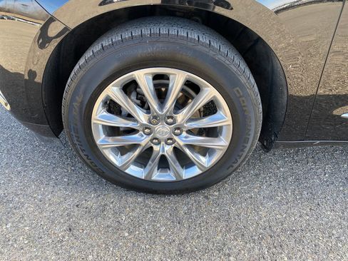 Used 2021 Buick Enclave Essence w/ Experience Buick Package image 28