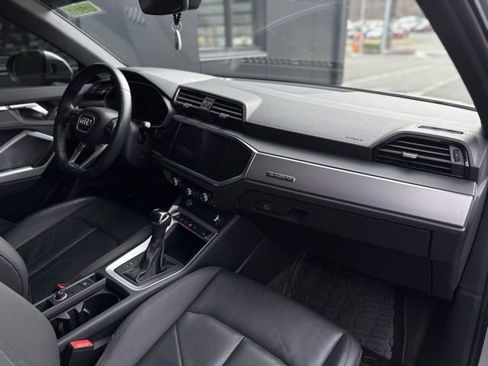Used 2020 Audi Q3 2.0T Premium image 49