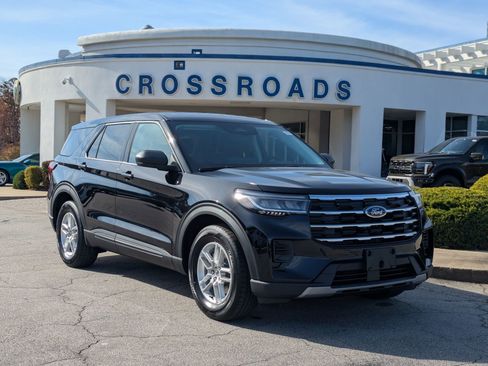 New 2026 Ford Explorer Active image 1